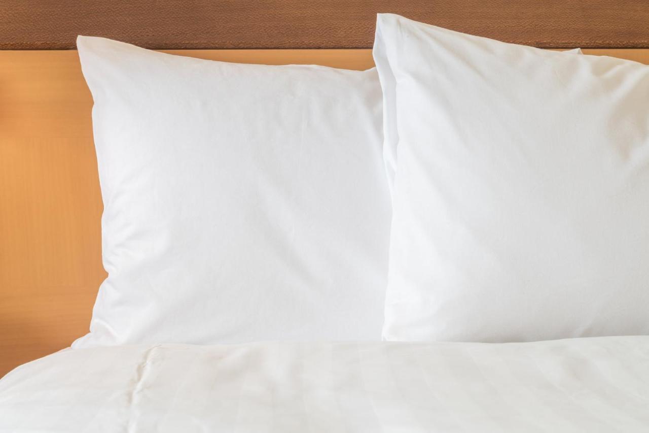 Hotel Holiday Express & - By Ihg 3*